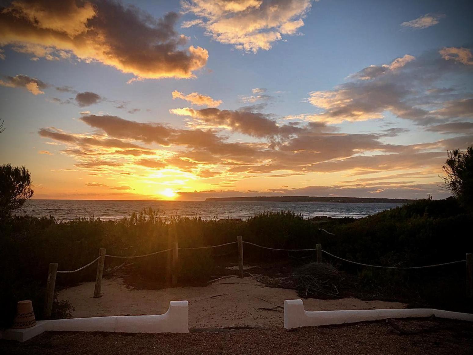 Voga Mari - Astbury Formentera Apartment Playa Migjorn Ruang foto